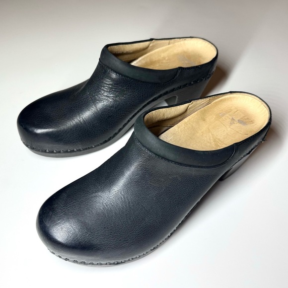 Dansko Women’s Sammy Stylish Leather Mule Black Clog Size- 42 - Picture 5 of 11